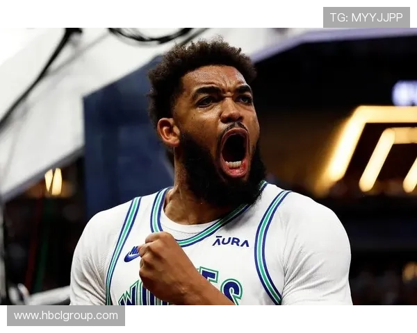 唐斯全面爆发半场砍下16分6板3助攻率森林狼攻防两端全面开花