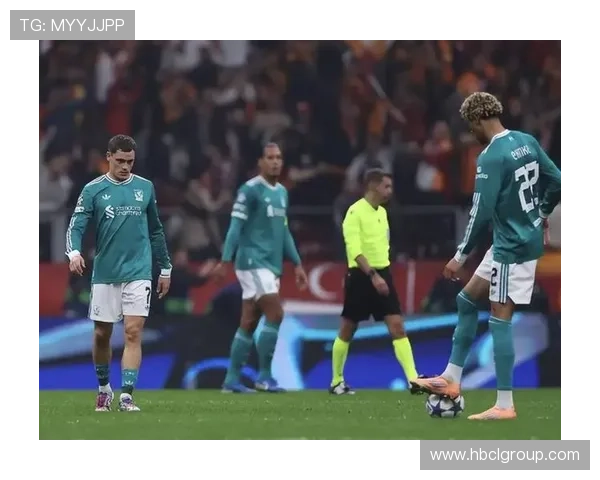 索博统治中场送1助攻8长传4解围6抢断15次对抗11成功荣膺全场最高9点2分